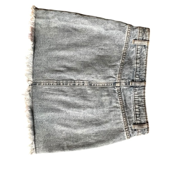 Meltose & Market Denim Frayed Hem Distressed Mini Skirt Size 24 - Picture 7 of 7